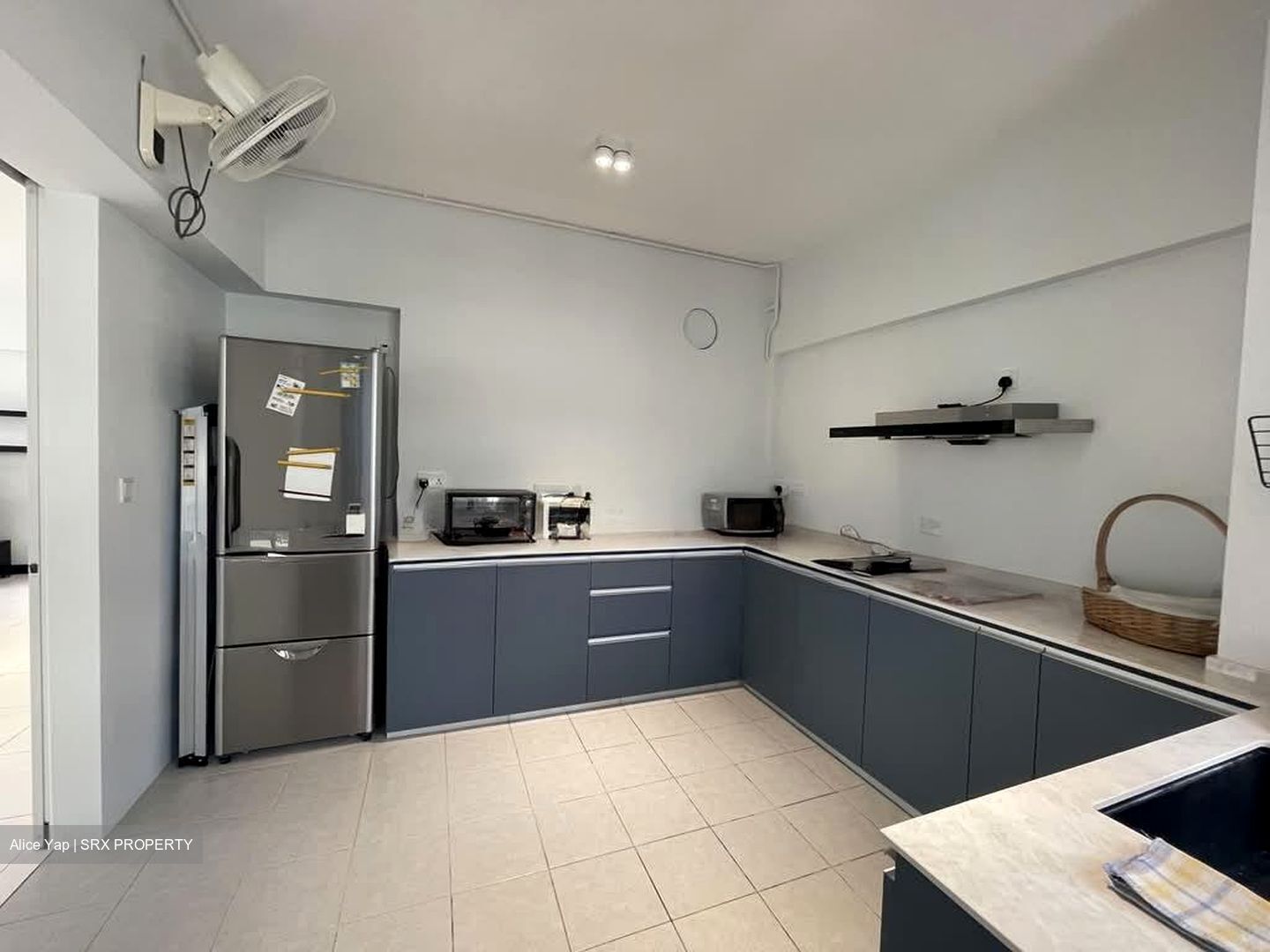 Blk 220B Linear Green @ Bedok (Bedok), HDB 5 Rooms #564572631